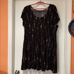 Black Torrid Casual Dress with White / Pink Design